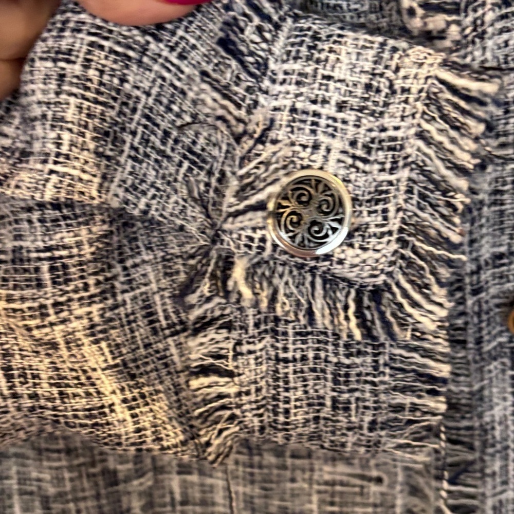Lulu's Black and White Textured Jean Jacket - Picture 4 of 5